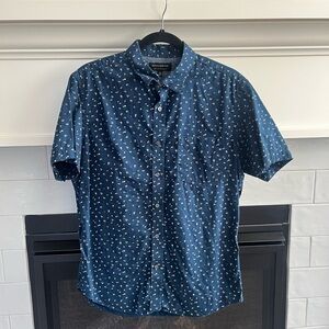 Banana Republic Button Down Shirt